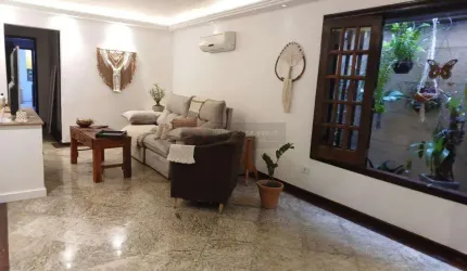 Open House vende casarão no Rocha!