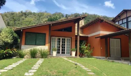 Open House vende lindíssima casa no Condomínio Ubá Recanto em Itaipú