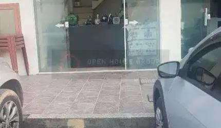 Open house vende - Loja em centro comercial na Av. central - Itaipú