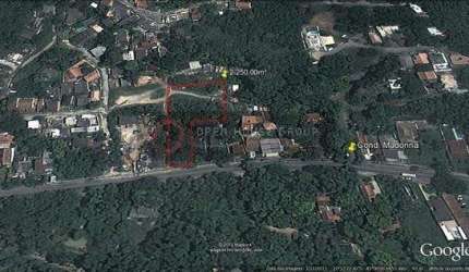 Open House vende terreno de 1800 M²