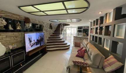 OPEN HOUSE VENDE: 5 QUARTOS PORTEIRA FECHADA NO CONDOMÍNIO BOA VISTA PRÓXIMO ENTRADA DE ITACOATIARA