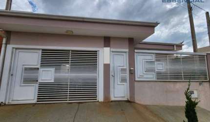Casa com 3 dormitórios à venda, 200 m² por R$ 680.000,00 - Vila Di Capri - Botucatu/SP