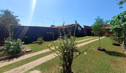 Rancho com 2 dormitórios à venda, 110 m² por R$ 250.000,00 - Rio Bonito - Botucatu/SP