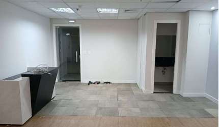 Sala Comercial para Locação em Barueri, Alphaville Centro Industrial e Empresarial/Alphaville., 3 banheiros, 3 vagas