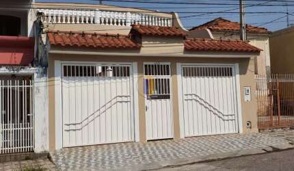 CASA TÉRREA - CENTRO  - CA2761