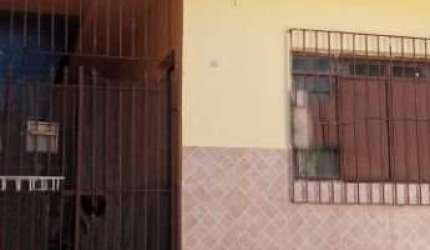 Casa com 4 quartos à venda na Terra Boa, 151, Chácara Cabuçu, Guarulhos por R$ 215.000