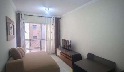 Apartamento com 3 quartos para alugar na Rua Sílvio Barbosa, 216, Vila Camargos, Guarulhos por R$ 2.960