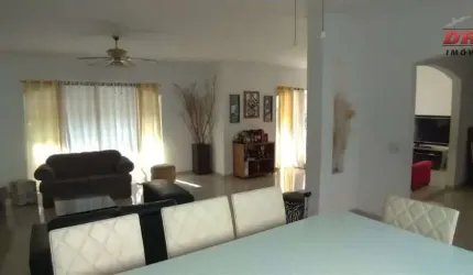 Casa com 4 quartos à venda na Rua Santo Antônio, 1093, Vila Galvão, Guarulhos por R$ 2.300.000