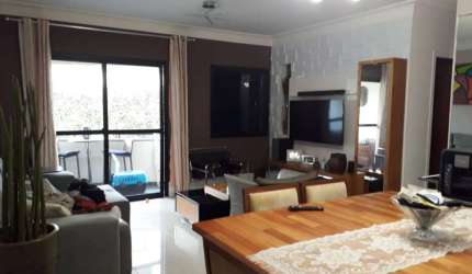 Apartamento á venda com 2 dormitórios e 2 vagas no morumbi