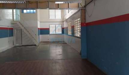 Salão Comercial para Locação em Osasco, Bela Vista, 2 banheiros, 2 vagas