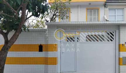Sobrado com 2 dormitórios para alugar, 140 m² por R$ 4.300,00/mês - Campo Grande - Santos/SP