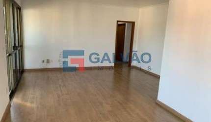 Apartamento à venda no Centro em Jundiaí - SP