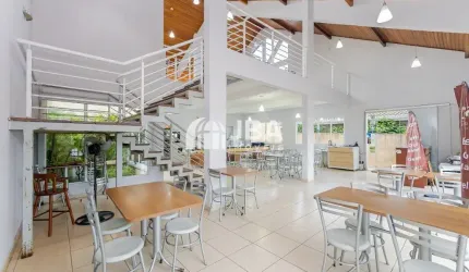 Casa comercial no Bacacheri