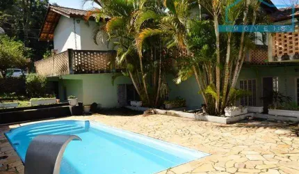 Casa em Condomínio para Venda em Atibaia, Condominio Portal Das Hortencias, 4 dormitórios, 2 suítes, 3 banheiros, 3 vagas