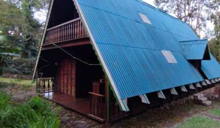 Casa em Condomínio para Venda em Atibaia, Condomínio Clube da Montanha, 2 dormitórios, 2 banheiros, 4 vagas
