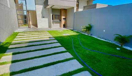 Casa plana nova Eusébio Guaribas
