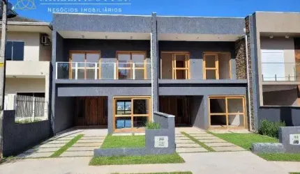 Casa com 3 quartos à venda na Pedro Canísio Forneck, 345, Solar do Campo, Campo Bom por R$ 689.000