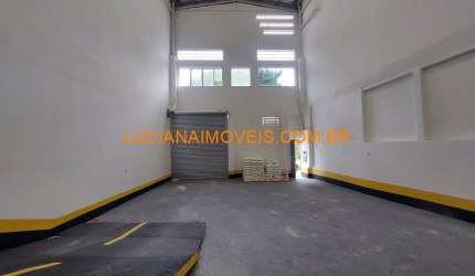 GALPÃO DE ± 400 M² EM 3 NIVEIS NA VILA ROMANA