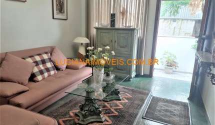 SOBRADO DE 219 M² NA VILA MADALENA COM 3 DORM.