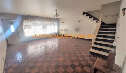 SOBRADO DE 208 M² NA VILA POMPEIA COM 3 DORM.