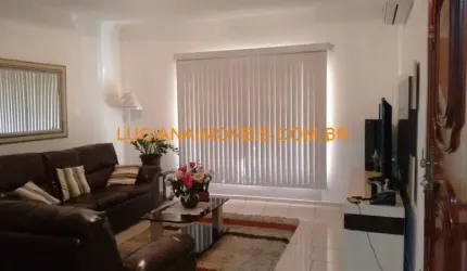 CASA DE 160 M² COM 3 DORM. EM TAUBATE