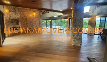 SOBRADO DE 447 M² EM SÃO JOÃO DA BOA VISTA