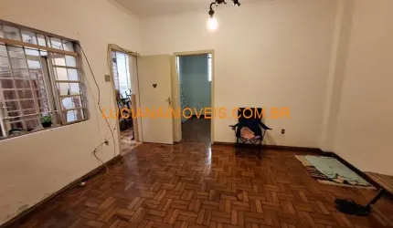 SOBRADO DE 200 M² NA VILA ANGLO