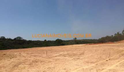 AREA INDUSTRIAL DE 60.000 M² EM FRANCO DA ROCHA
