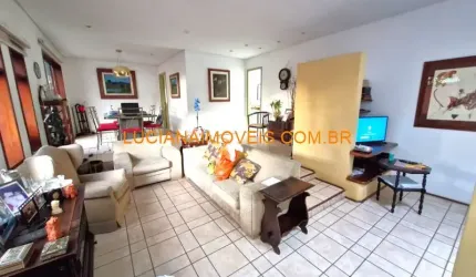 SOBRADO DE 177 M² NA VILA IPOJUCA