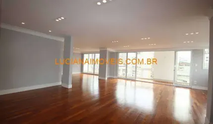 Cobertura para aluguel e venda possui 381 metros quadrados com 6 quartos