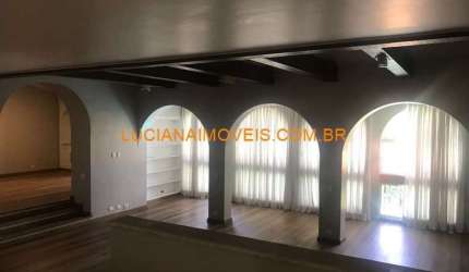 EXCELENTE SOBRADO, ALTO PADRÃO NO JD. LEONOR