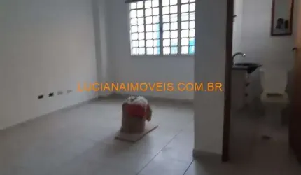 Casa para venda possui 100 metros quadrados com 4 quartos em Lapa de Baixo - São Paulo - SP