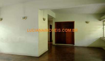 Casa para venda tem 240 metros quadrados com 3 quartos em Alto da Lapa - São Paulo - SP