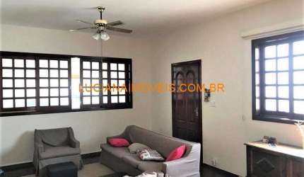 Casa para venda possui 179 metros quadrados com 3 quartos em Lapa de Baixo - São Paulo - SP