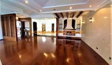 Casa para venda tem 225 metros quadrados com 3 quartos em Alto da Lapa - São Paulo - SP