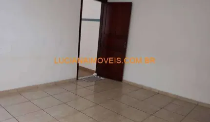 casa para venda possui 250 metros quadrados com 4 quartos em Lapa de Baixo - São Paulo - SP