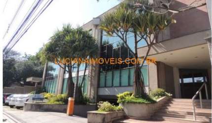 PREDIO COMERCIAL DE 2.300 M² NA VILA HAMBURGUESA
