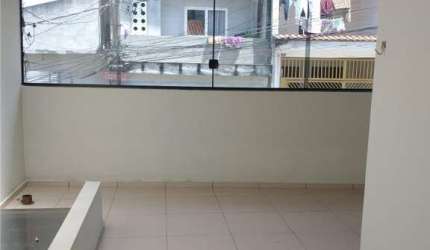 Sobrado Padrão para Venda em Portal dos Gramados Guarulhos-SP