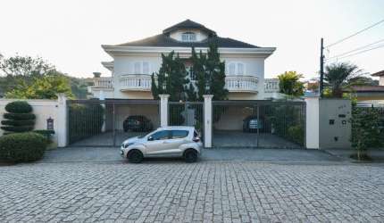 Casa em condomínio fechado com 4 quartos à venda na Rua Doutor José de Moura Resende, 522, Caxingui, São Paulo, 450 m2 por R$ 5.790.000