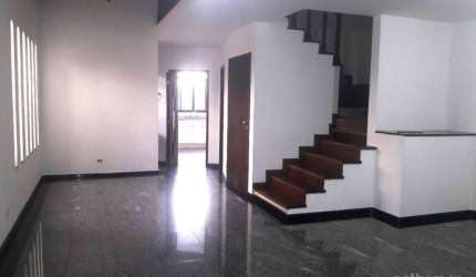 Casa com 3 quartos à venda na Rua Solidônio Leite, 1206, Vila Ivone, São Paulo, 248 m2 por R$ 1.200.000