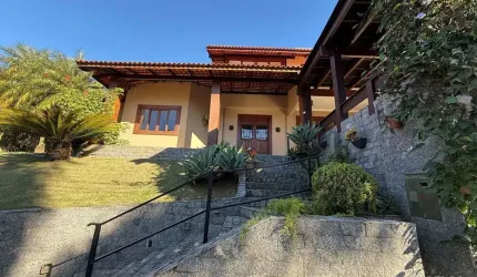 Casa em condomínio fechado com 4 quartos à venda na Avenida das Arapongas, 455, Ariribá, Balneário Camboriú, 350 m2 por R$ 3.290.000