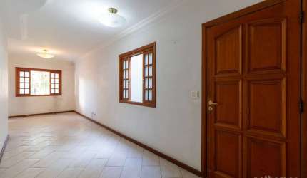 Casa com 2 quartos à venda na Rua Francisco Carvalho Henriques, 85, Jardim Londrina, São Paulo, 137 m2 por R$ 695.000
