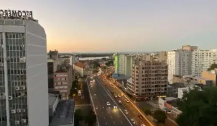 Apartamento com 2 quartos à venda na Avenida Independência, 190, Independência, Porto Alegre, 122 m2 por R$ 589.000