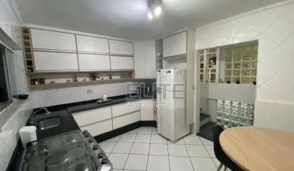 Sobrado à venda, 171 m² por R$ 690.000,00 - Jardim Santo Antônio - Santo André/SP