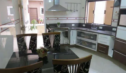 Sobrado com 3 dormitórios à venda, 170 m² por R$ 1.250.000,00 - Parque Jaçatuba - Santo André/SP