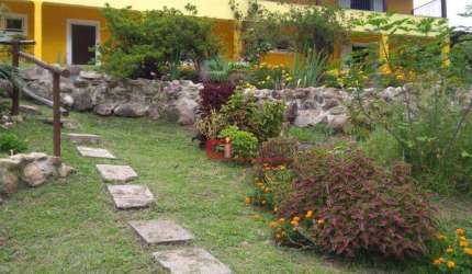 Chácara com 3 dormitórios à venda, 2016 m² por R$ 1.300.000,00 - Colina do Castelo - Jaguariúna/SP