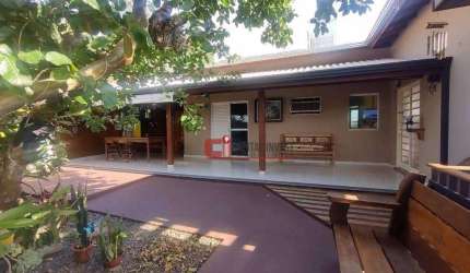 Casa com 1 dormitório à venda, 90 m² por R$ 470.000,00 - Nova Jaguariúna III - Jaguariúna/SP