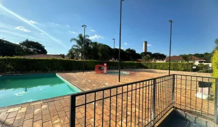 Casa com 3 dormitórios à venda, 100 m² por R$ 630.000,00 - Vargeão - Jaguariúna/SP