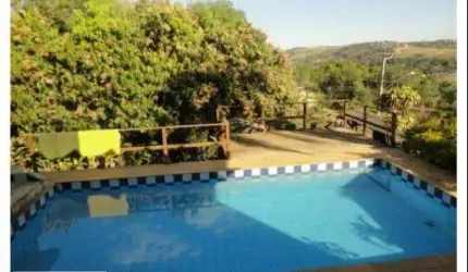 Chácara com 2 dormitórios à venda, 1650 m² por R$ 585.000,00 - Parque Residencial Floresta - Jaguariúna/SP