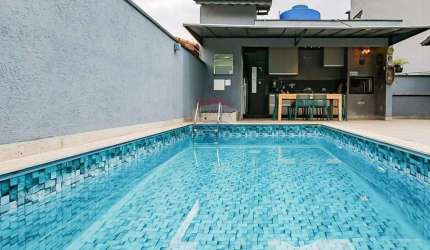 Casa à venda com 220m² no Condomínio Aruã em Mogi das Cruzes